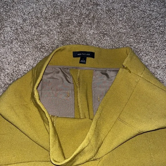 Ann Taylor Dress Pants - Picture 6 of 6